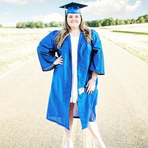 Meet your Posher, Trinity